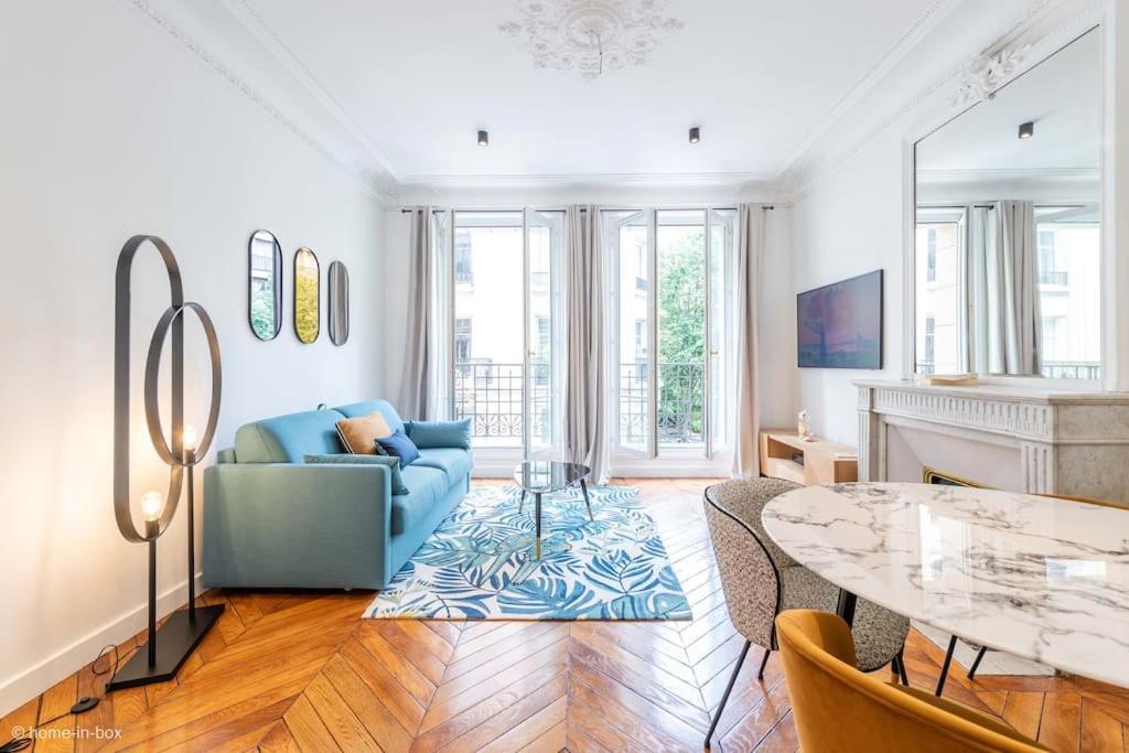 Le Delon - Passy Tour Eiffel A Pied - 5personnes- Climatisation Appartement *